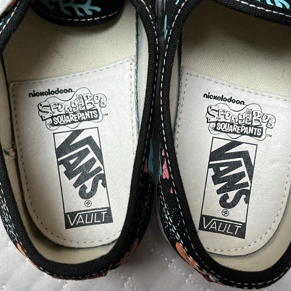 SpongeBob SquarePants Vans Vault(Rare) excellent condition - Picture 6 of 7